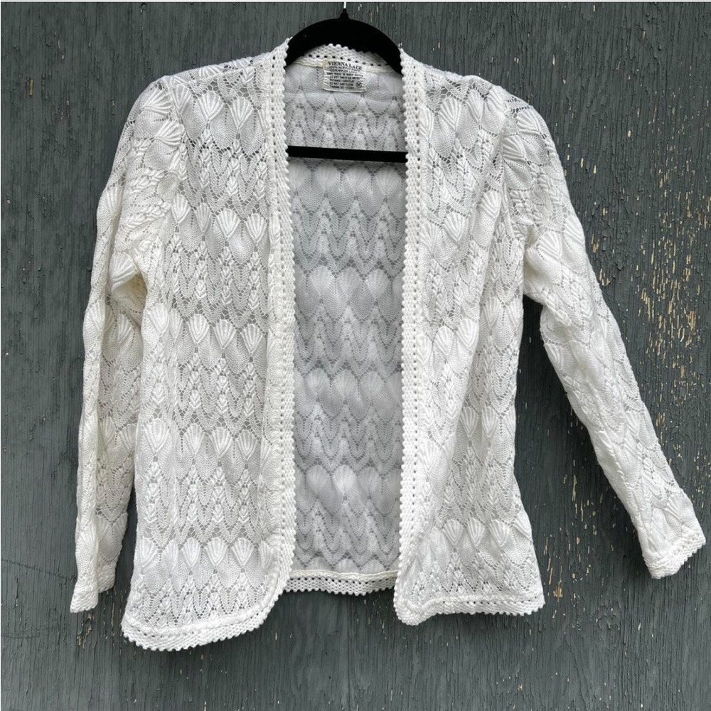 Elegant White Women's Sweater